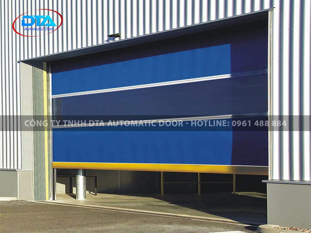 cua cuon nhanh pvc 10