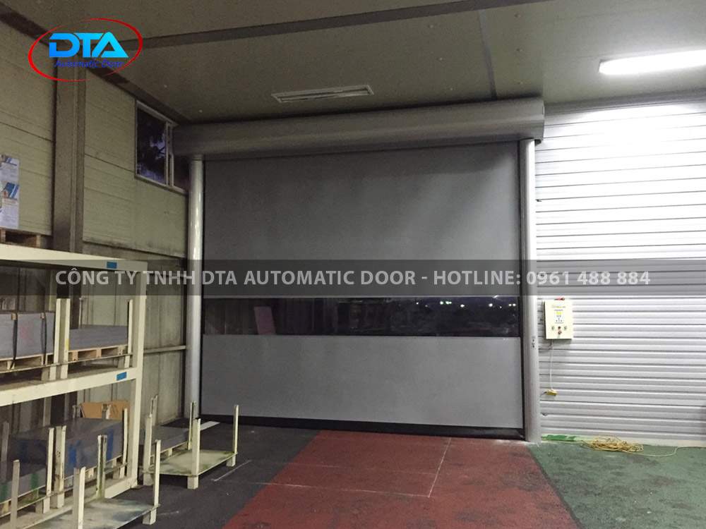 cua cuon nhanh pvc 12