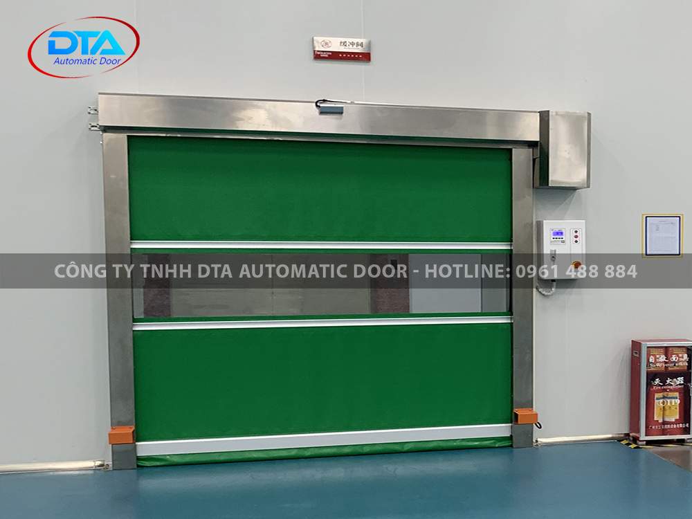 cua cuon nhanh pvc 7