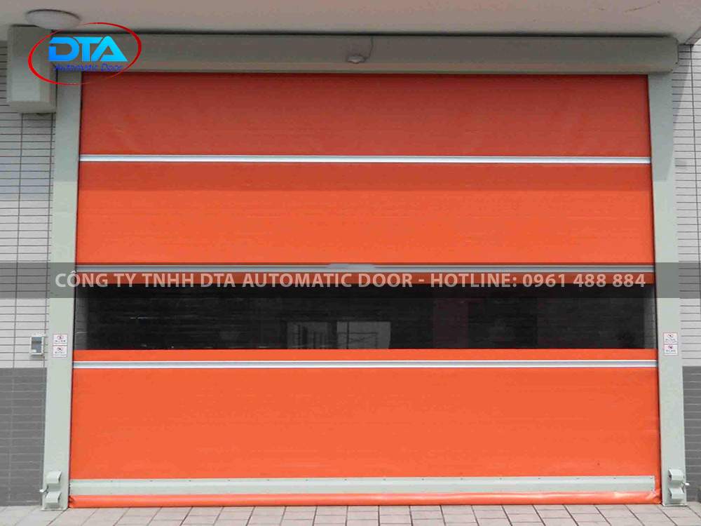 cua cuon nhanh pvc 8