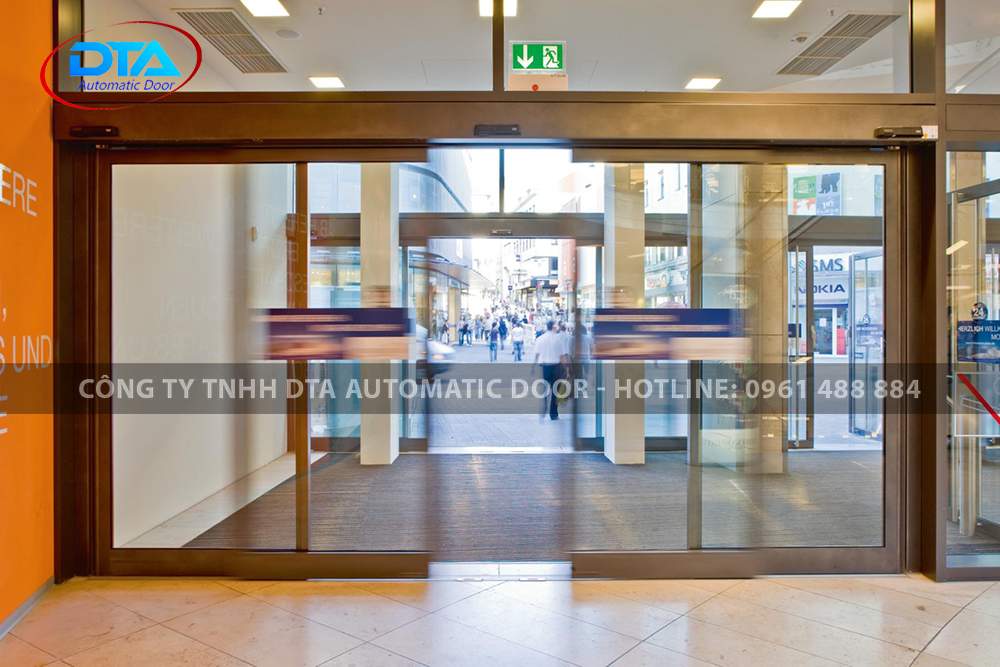 cua kinh truot tu dong 16