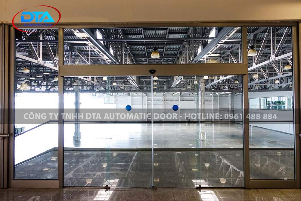 cua kinh truot tu dong 22