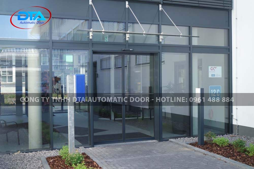 cua truot tu dong gia re 41