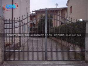 thiet bi cong tu dong 25