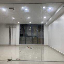 Cửa Kính Bản Lề Sàn 2 caukinhbanlesan03
