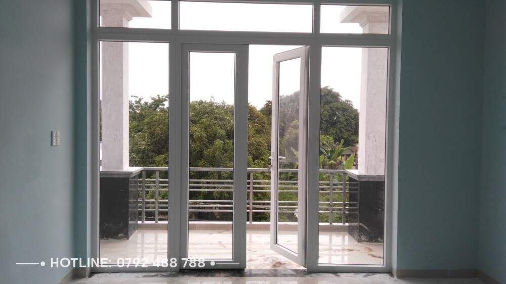 10 Mẫu Cửa Nhựa Lõi Thép Cao Cấp 19 10 mua cua nhua loi thep cao cap 07