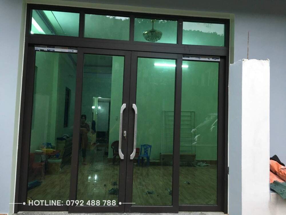 10 Mẫu Cửa Nhựa Lõi Thép Cao Cấp 20 10 mua cua nhua loi thep cao cap 08