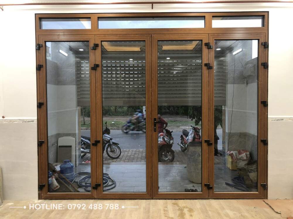 20 mau cua nhom xingfa mau van go dep doc la 14