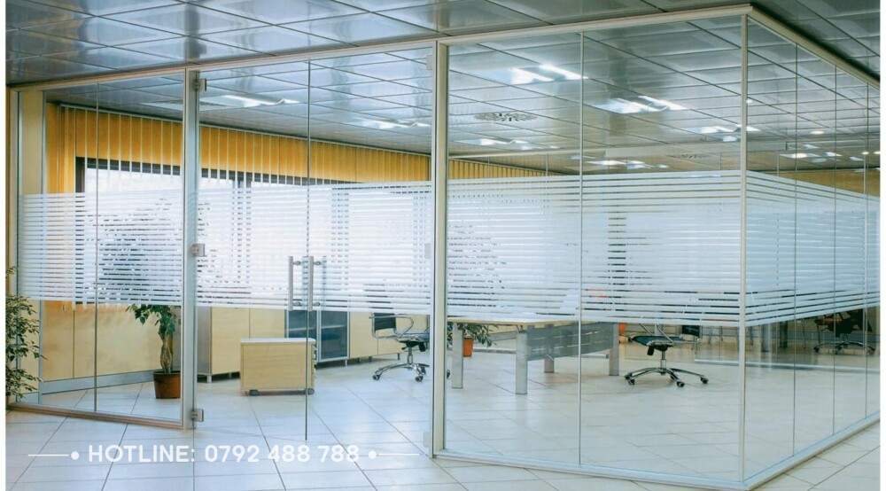Cửa kính cường lực văn phòng chất lượng cao 1 cua kinh cuong luc van phong chat luong cao