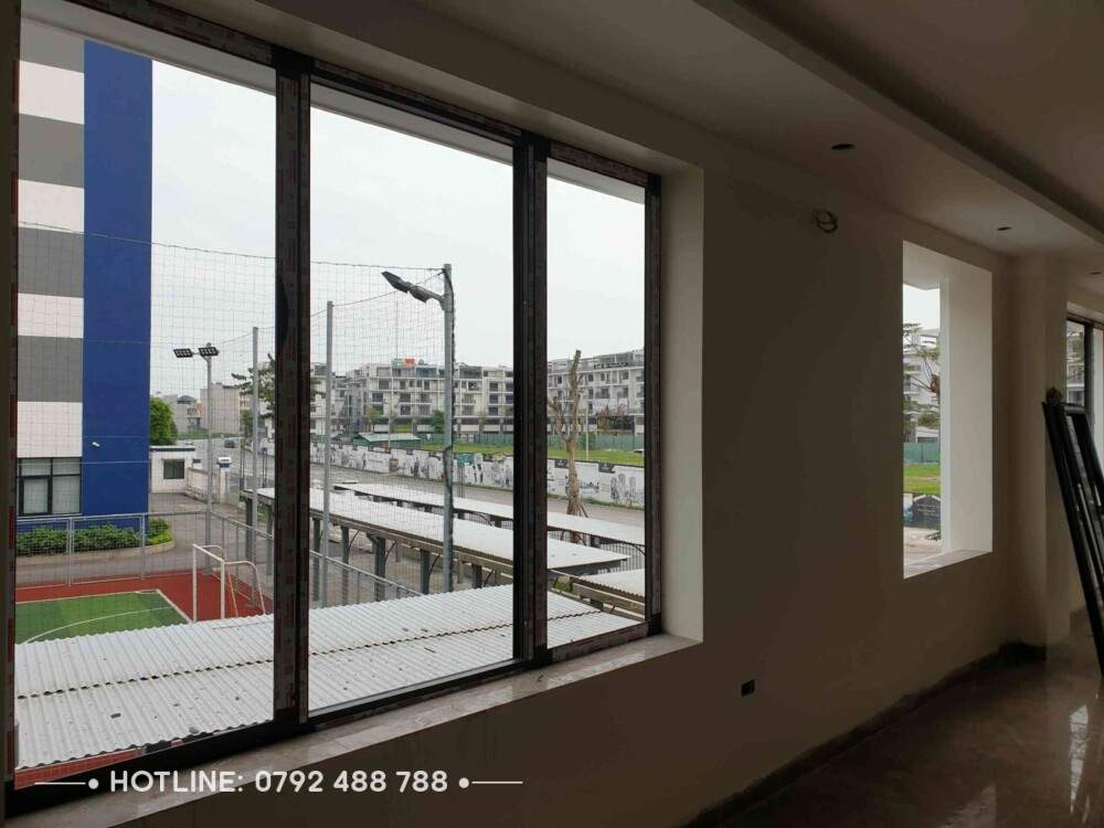 cua nhom xingfa quan tan binh 02