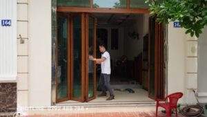 cua go xep tinh te hien dai