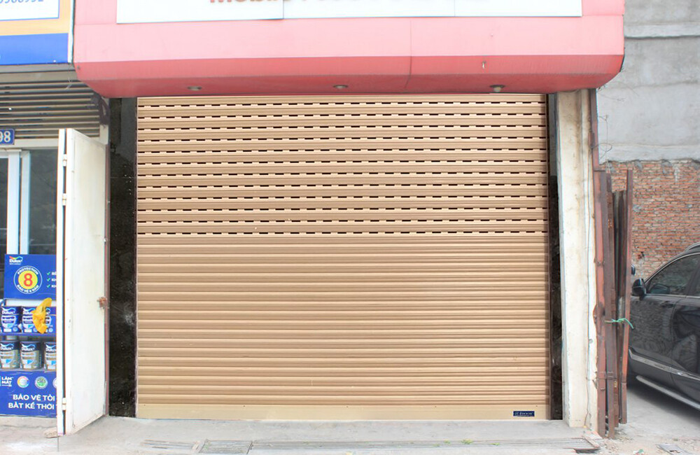 Có nên mua cửa cuốn cũ không ? 5 co nen mua cua cuon cu