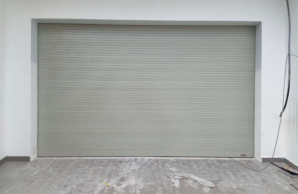 cua cuon dan dung 01