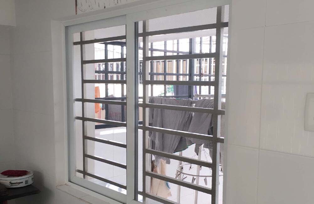 Địa chỉ lắp cửa lưới chống muỗi chất lượng tốt 8 cua luoi chong con trung 03
